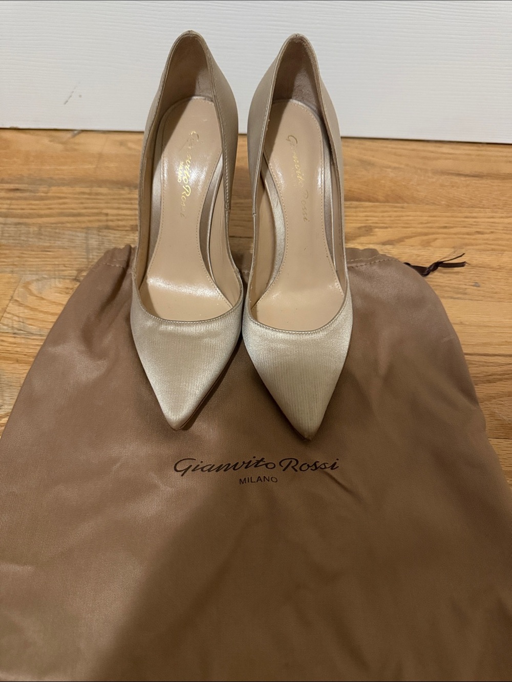 Gianvito Rossi Cream Satin Pointed-Toe Pumps